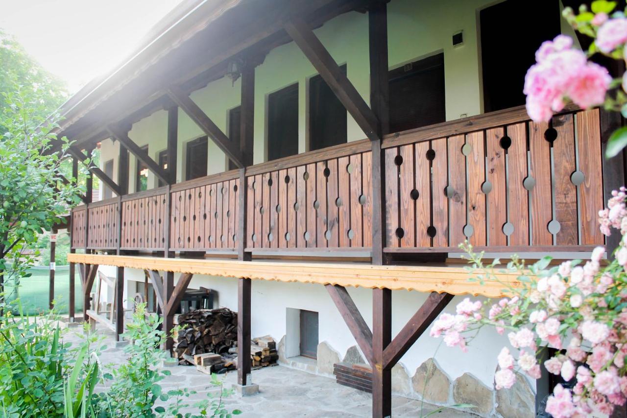 Къща За Гости "Крушунско Ханче" Krušuna Exteriér fotografie